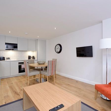 Destiny Scotland New Town Apartments เอดินบะระ ภายนอก รูปภาพ