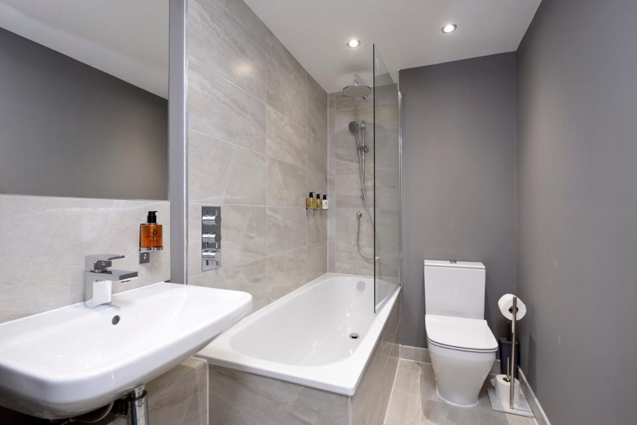 Destiny Scotland New Town Apartments เอดินบะระ ภายนอก รูปภาพ