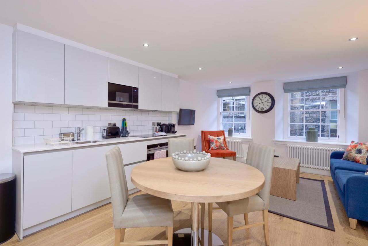 Destiny Scotland New Town Apartments เอดินบะระ ภายนอก รูปภาพ